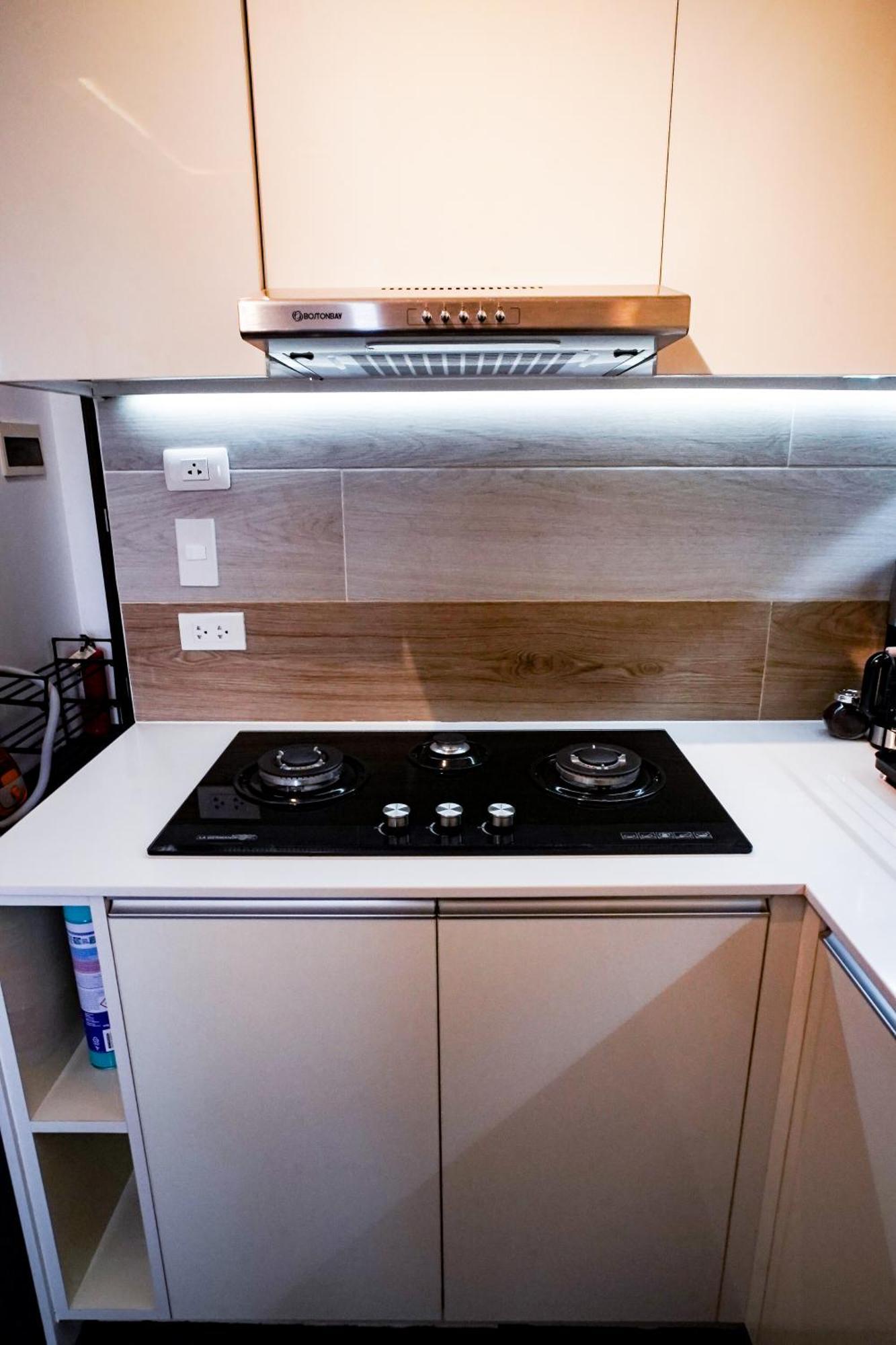 Modern Designed Studio Condo Near Ayala Centrio Cagayan de Oro Esterno foto