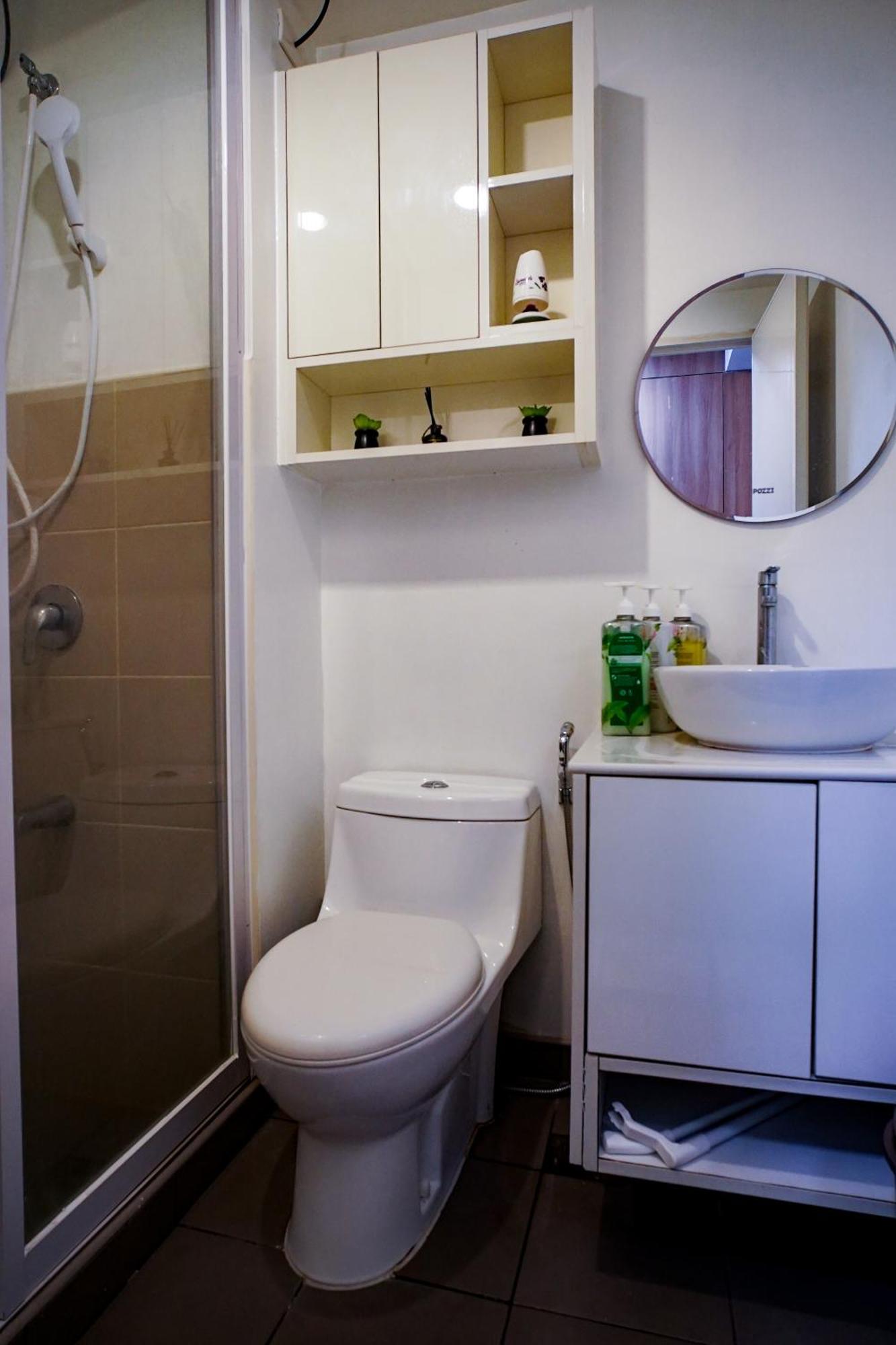 Modern Designed Studio Condo Near Ayala Centrio Cagayan de Oro Esterno foto