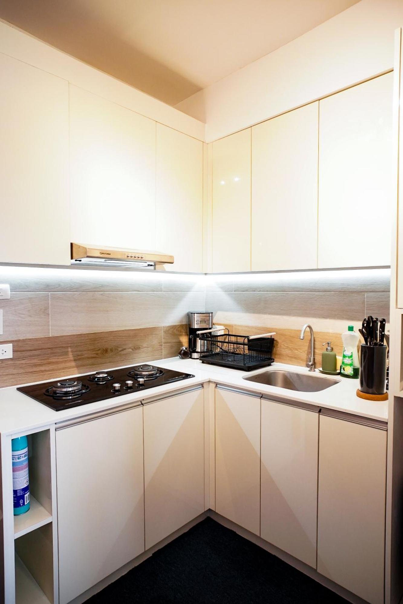 Modern Designed Studio Condo Near Ayala Centrio Cagayan de Oro Esterno foto