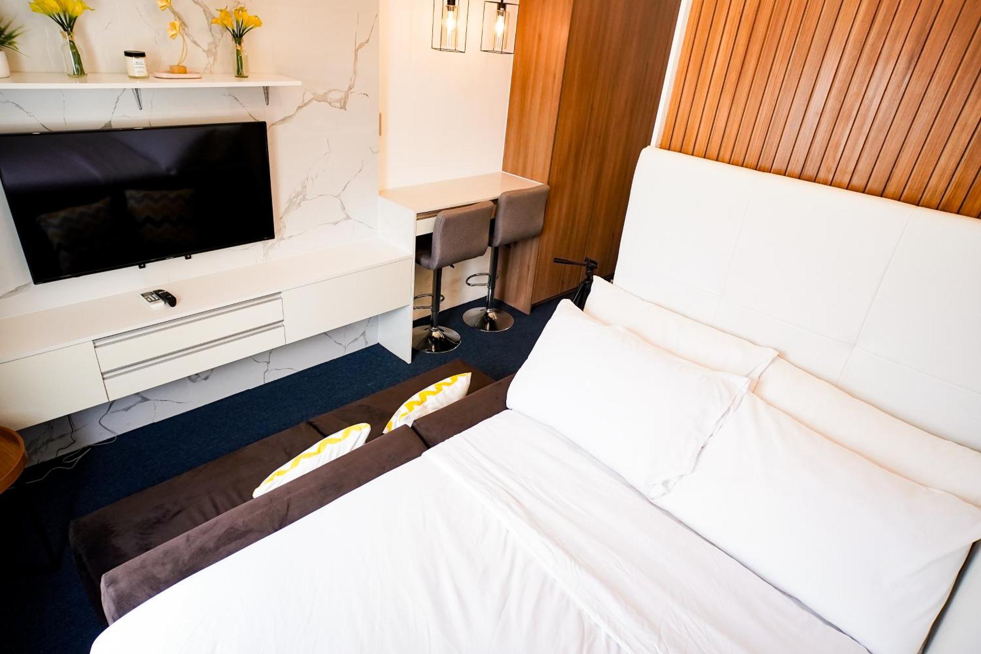 Modern Designed Studio Condo Near Ayala Centrio Cagayan de Oro Esterno foto