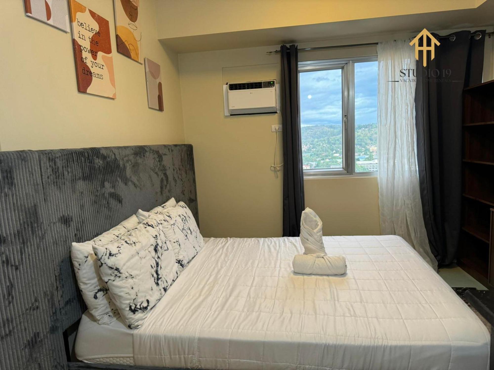 Modern Designed Studio Condo Near Ayala Centrio Cagayan de Oro Esterno foto